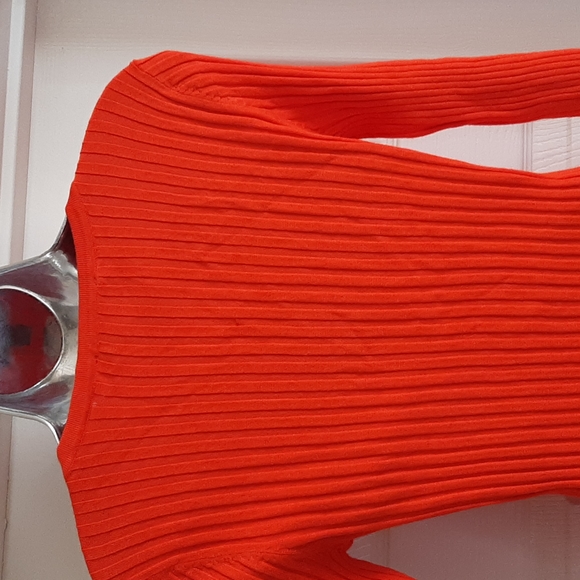 International Concepts I-N-C orange sweater top Size Medium - Picture 7 of 10